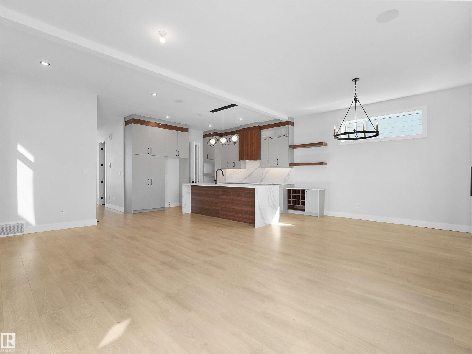 6722 CRAWFORD WY SW - 21