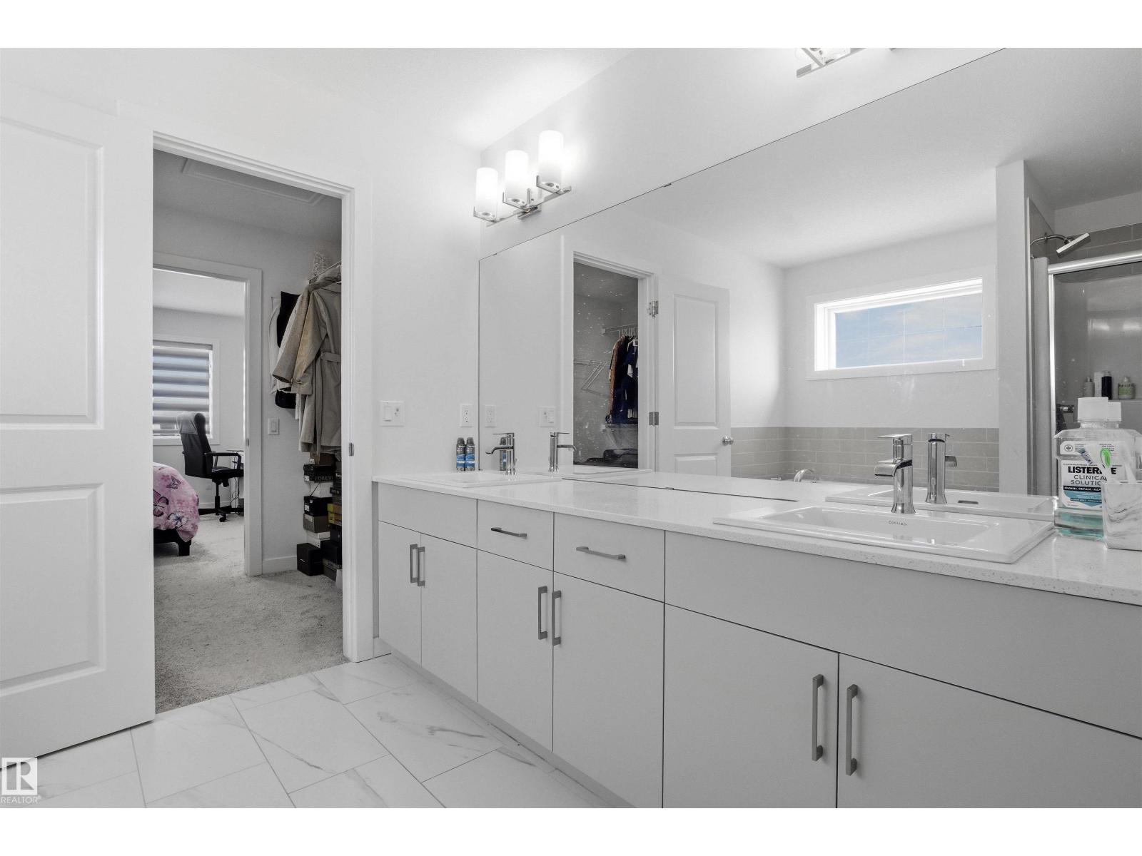 3888 CHRUSTAWKA PL SW, Edmonton