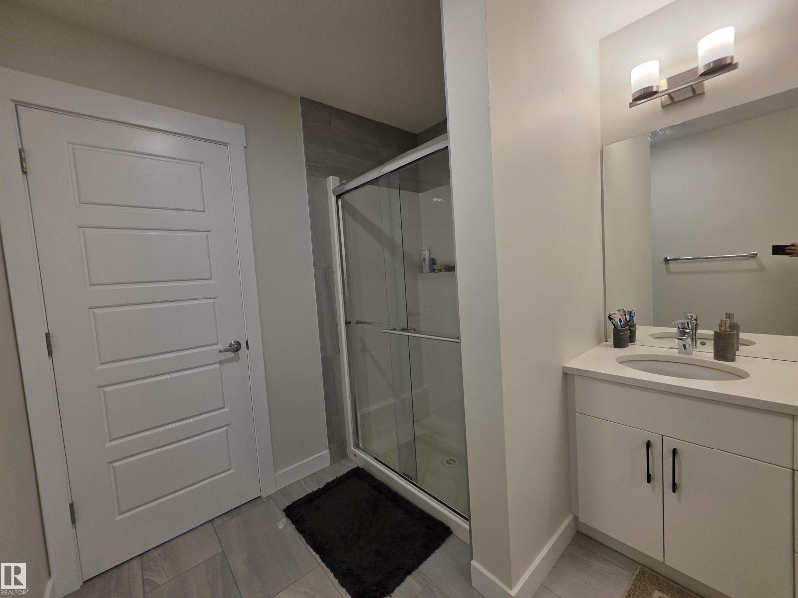 9952 227 ST NW - 51