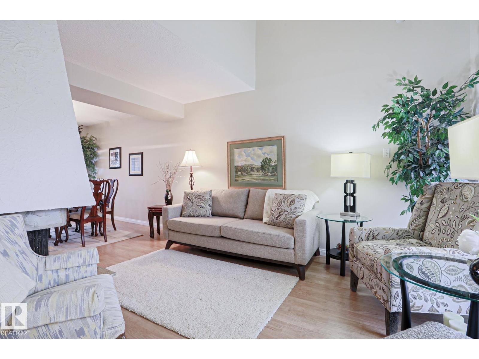 #12 2020 105 ST NW - 3