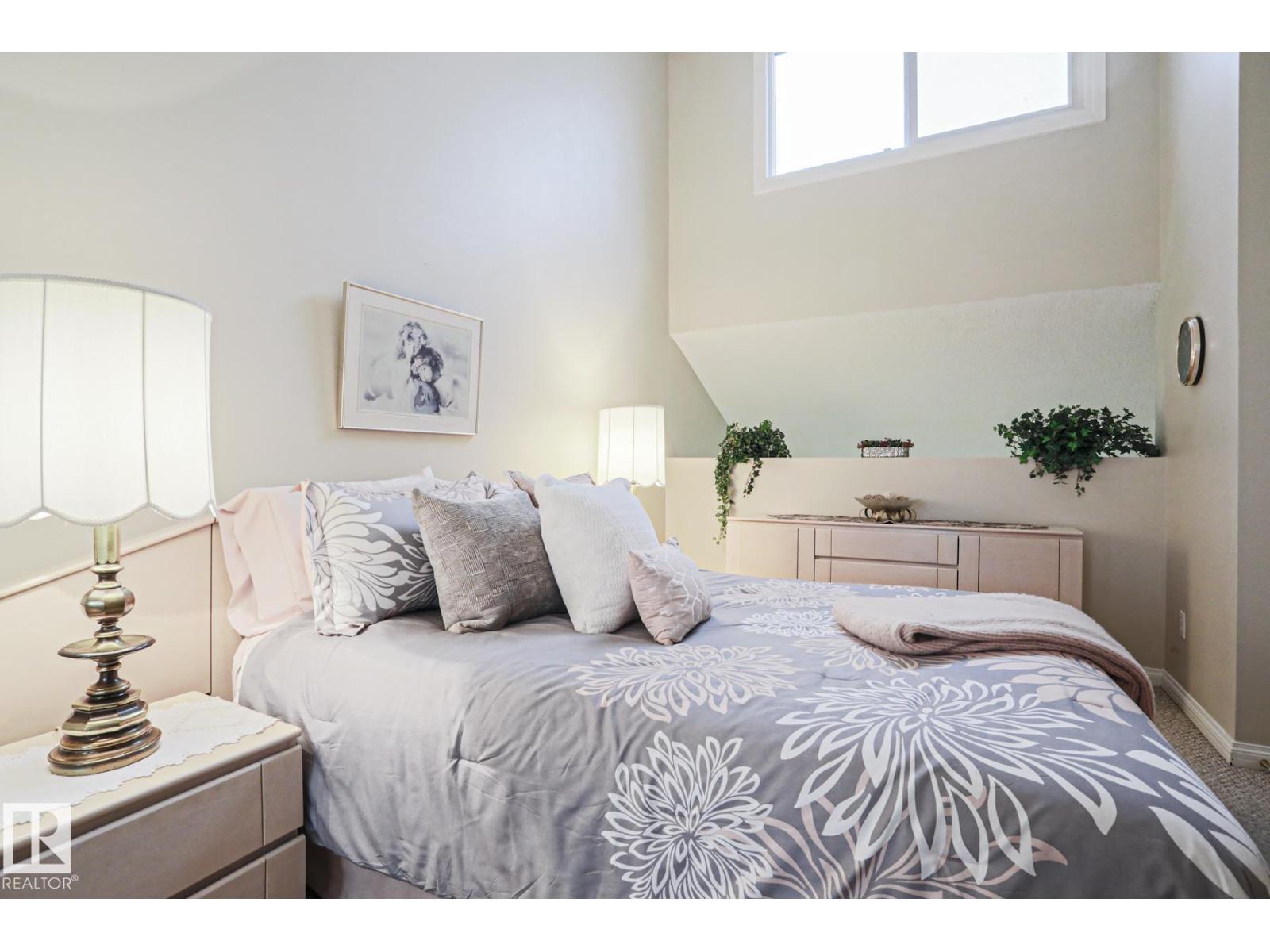 #12 2020 105 ST NW - 26