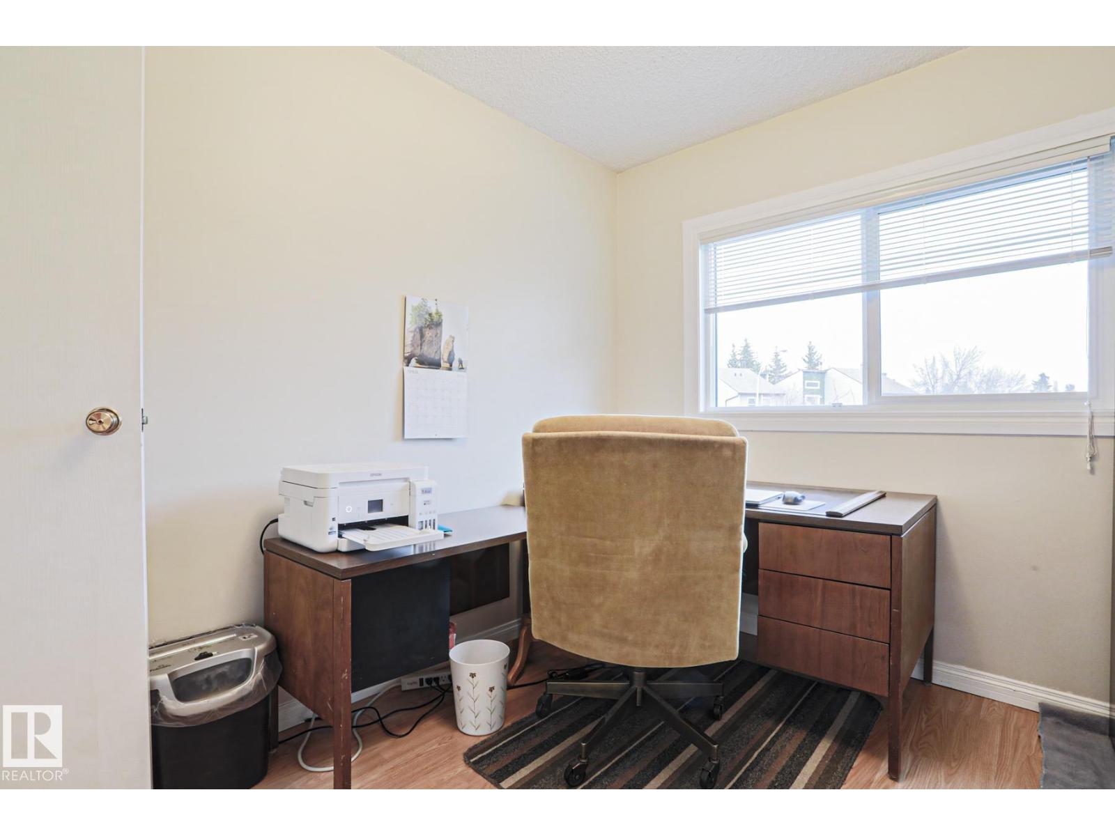 #12 2020 105 ST NW - 37