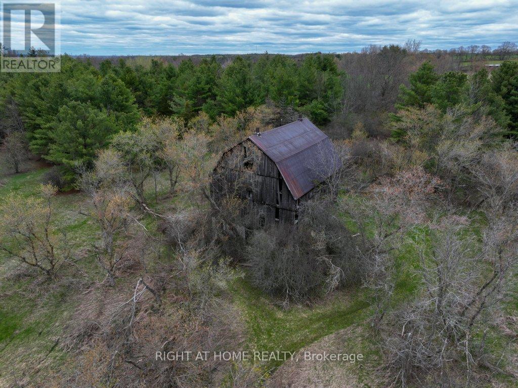 262 GOLF COURSE ROAD W