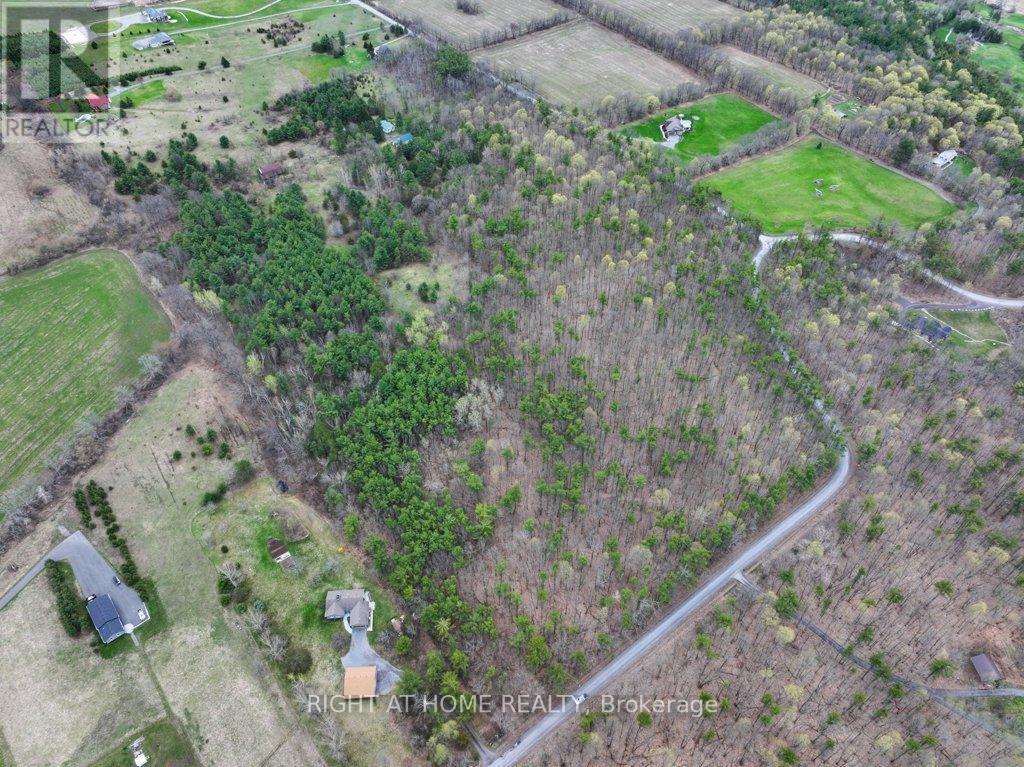 262 GOLF COURSE ROAD W