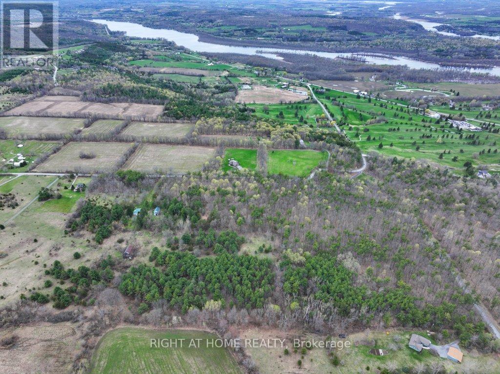 262 GOLF COURSE ROAD W