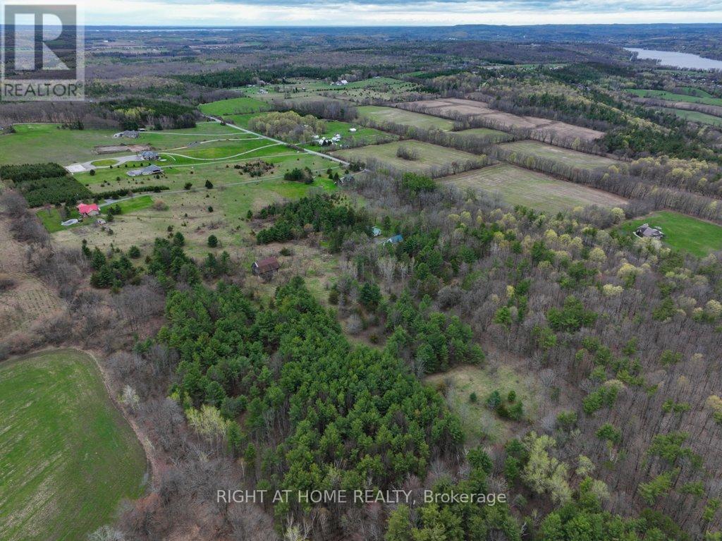 262 GOLF COURSE ROAD W