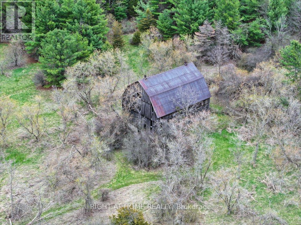 262 GOLF COURSE ROAD W
