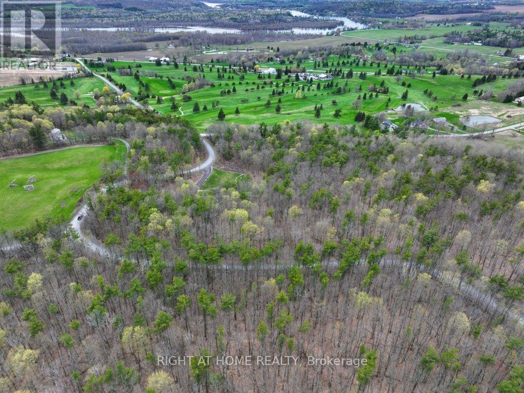 262 GOLF COURSE ROAD W