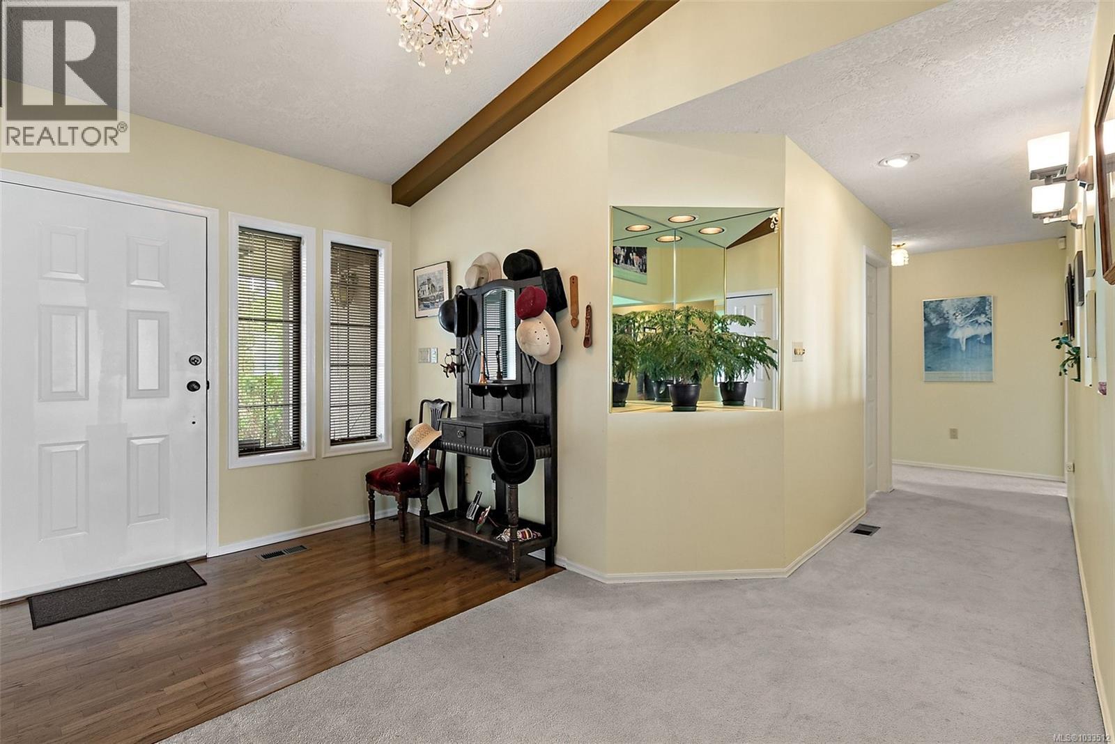 8877 Lochside Dr - 27