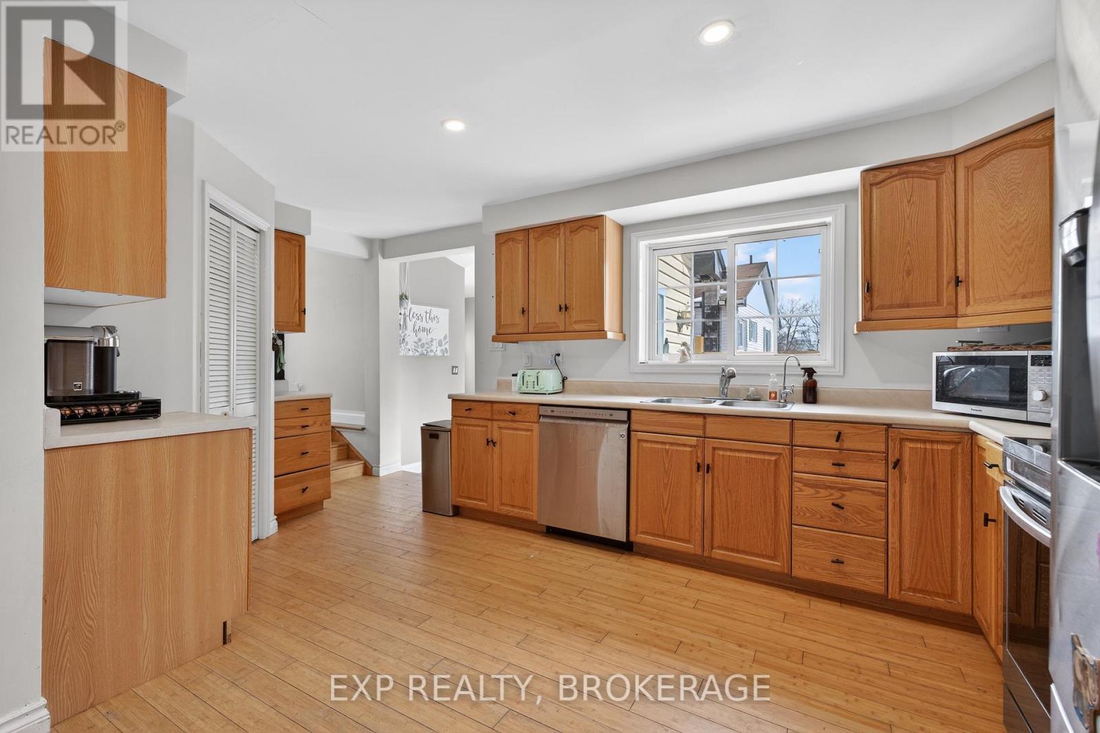 2928 HISCOCKS ROAD - 13