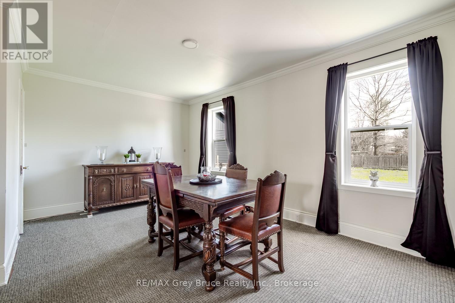 44 ALICE STREET W - 22