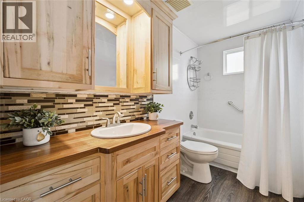31 ASPEN Crescent, Elmira, Ontario, N3B1J7 — Photo 21