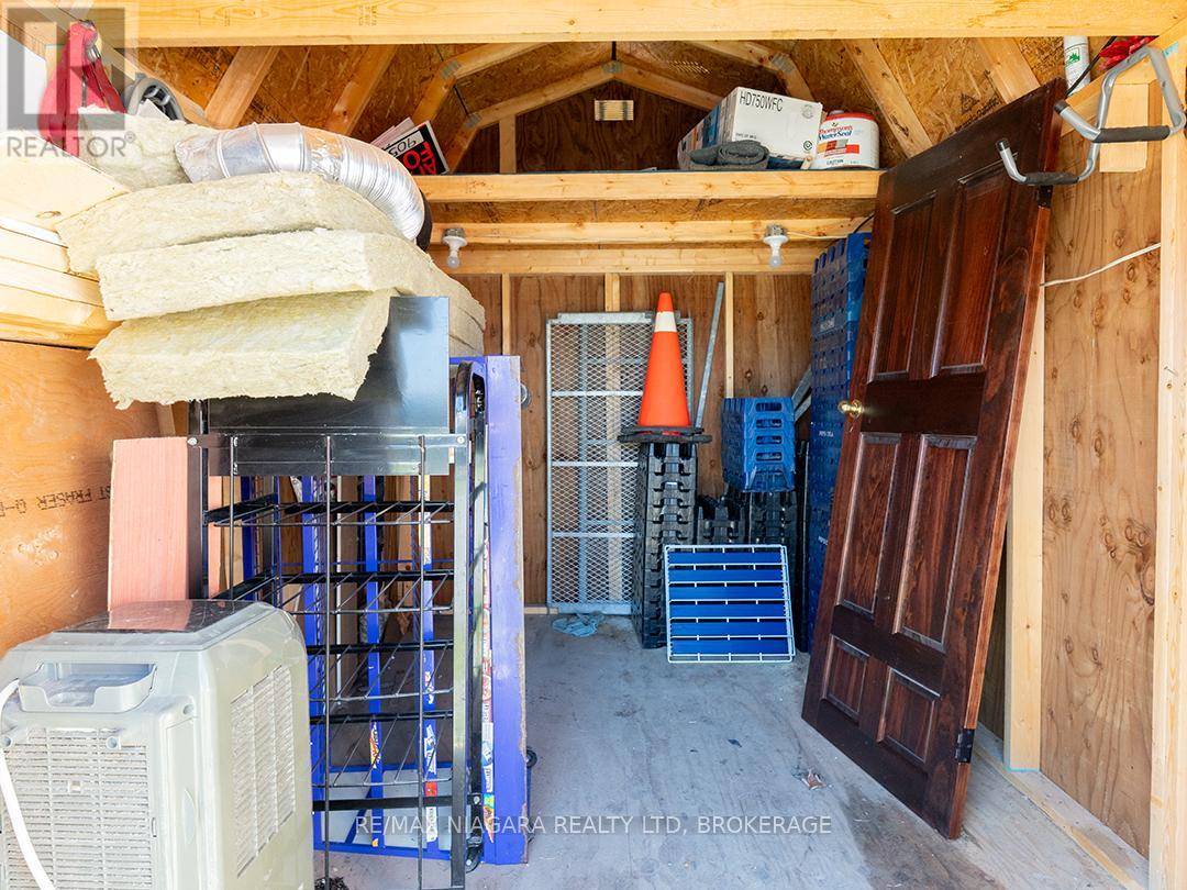 481 Main Street West — photo 35