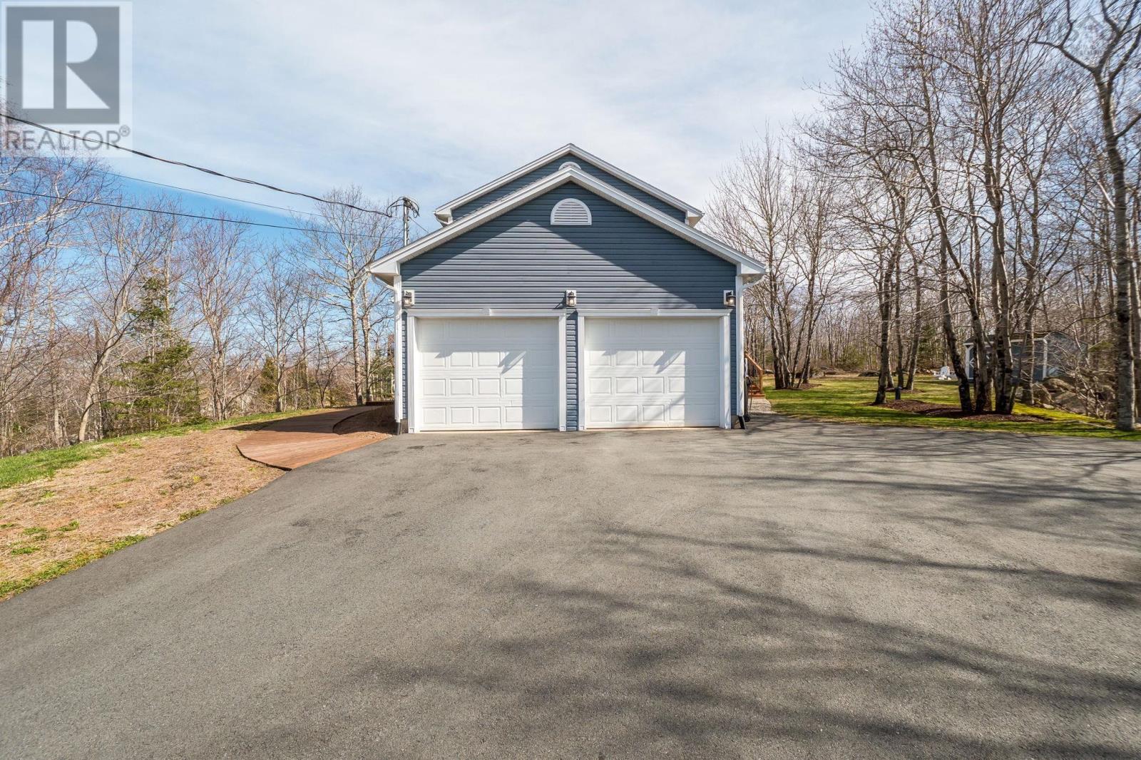 Property 37 of 42 of 520 Birch Bear Run
