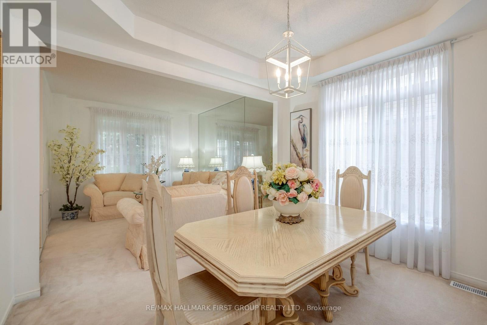 990 GLENBOURNE DRIVE - 10