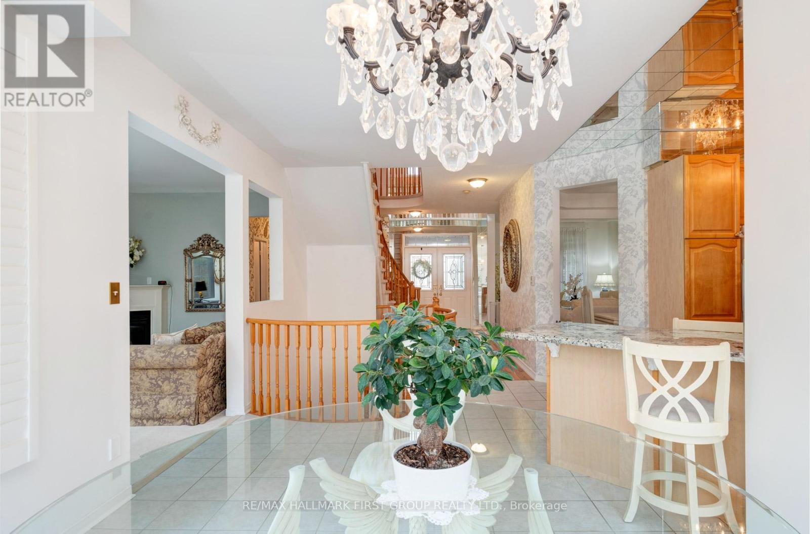 990 GLENBOURNE DRIVE - 11