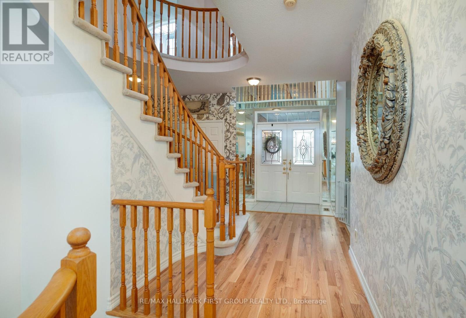 990 GLENBOURNE DRIVE - 6