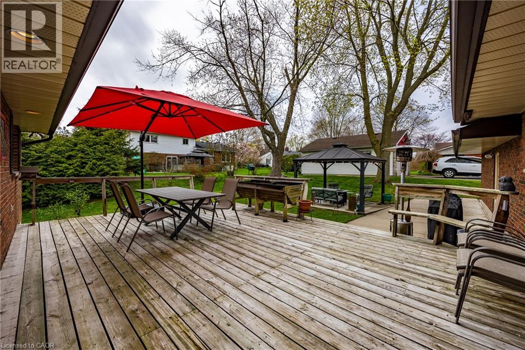 15 RYERSE Crescent - 25