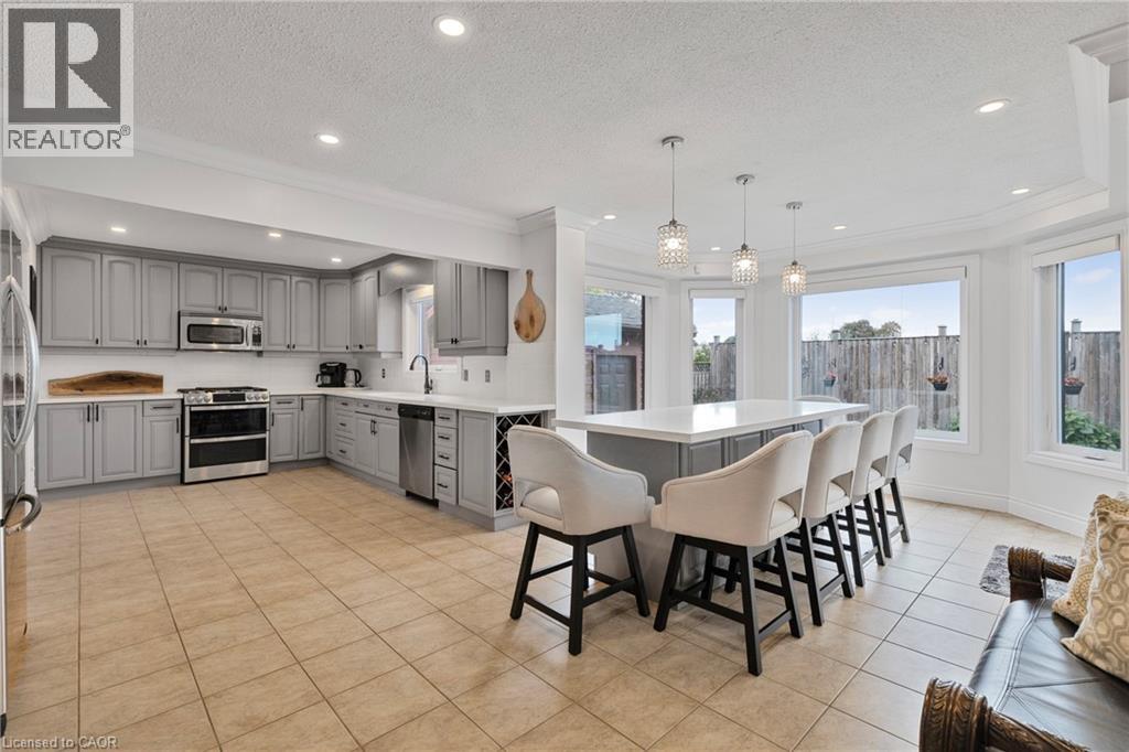 10 VEGA Crescent, Stoney Creek, Ontario, L8E4S7 — Photo 13