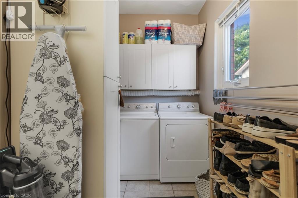10 VEGA Crescent, Stoney Creek, Ontario, L8E4S7 — Photo 18
