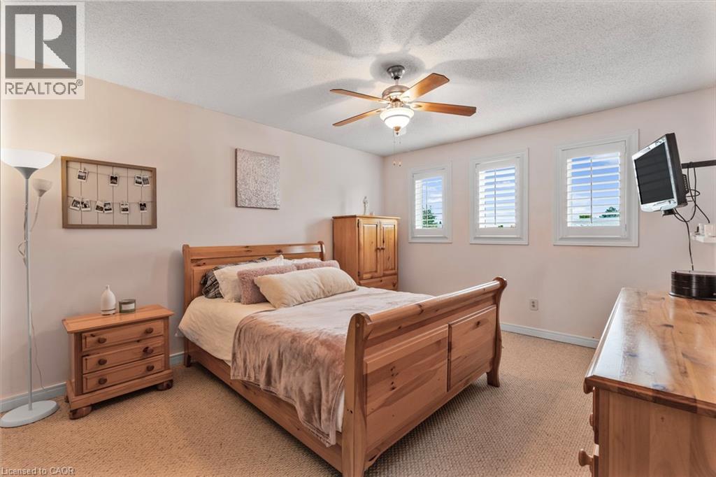 10 VEGA Crescent, Stoney Creek, Ontario, L8E4S7 — Photo 24
