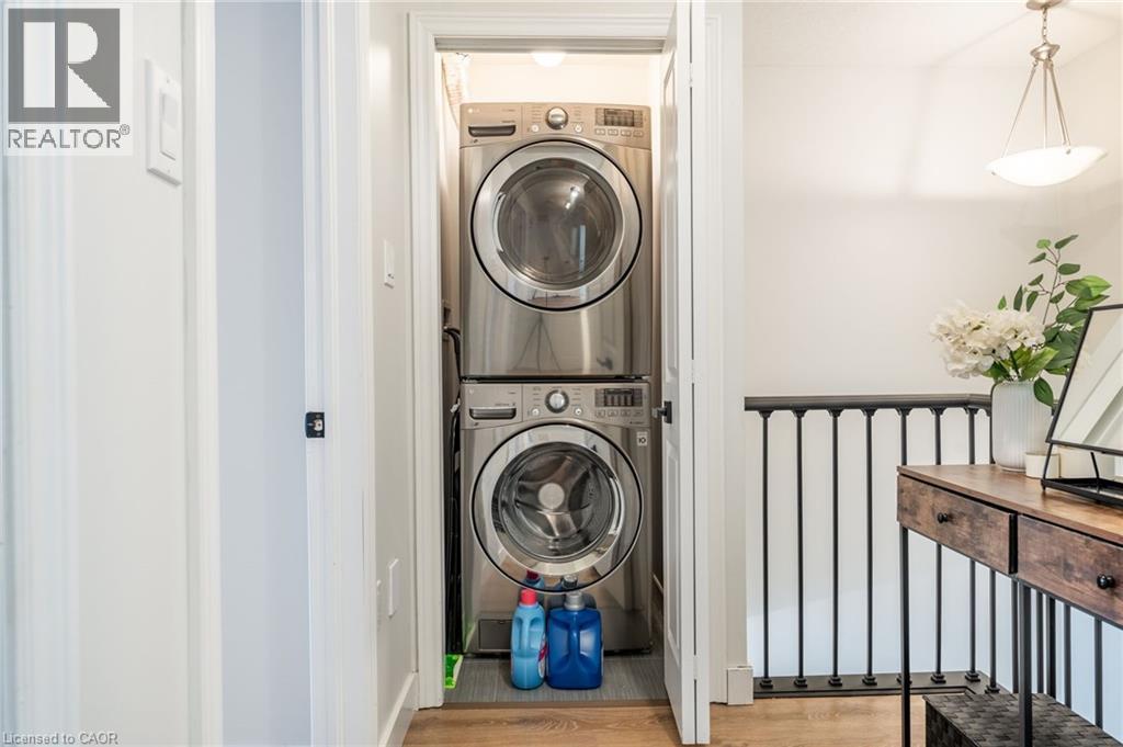 11 STOCKBRIDGE Gardens Unit# 5, Stoney Creek, Ontario, L8J0H5 — Photo 44