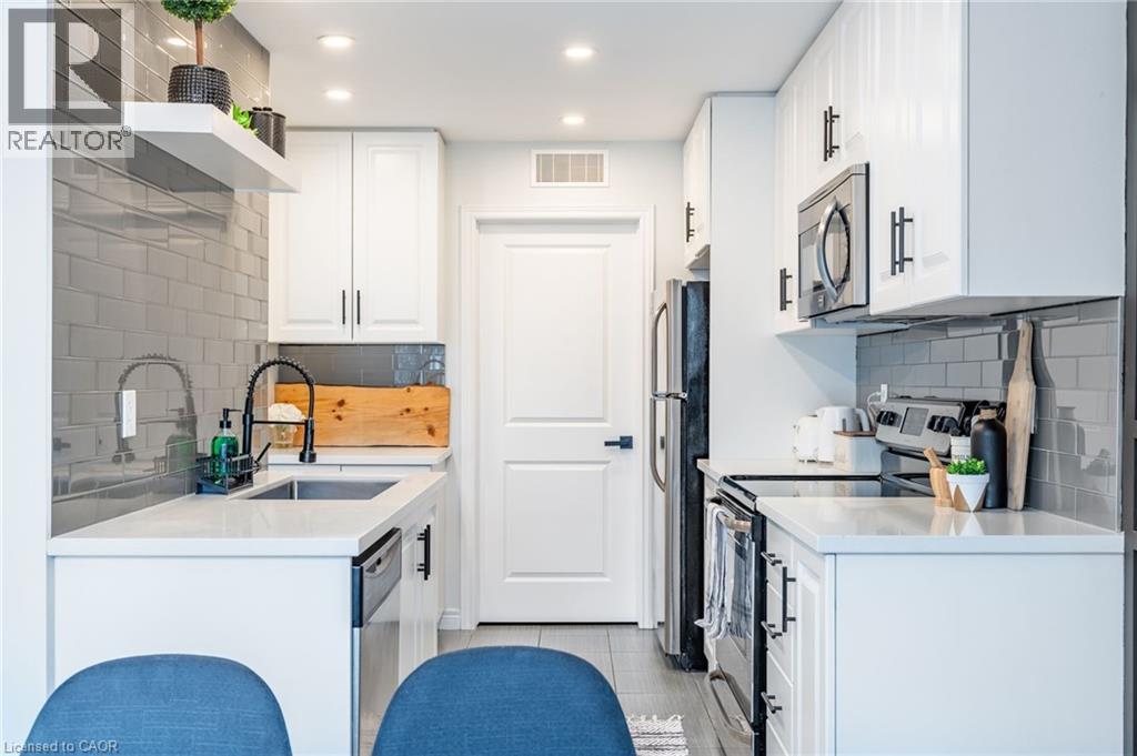 11 STOCKBRIDGE Gardens Unit# 5, Stoney Creek, Ontario, L8J0H5 — Photo 20