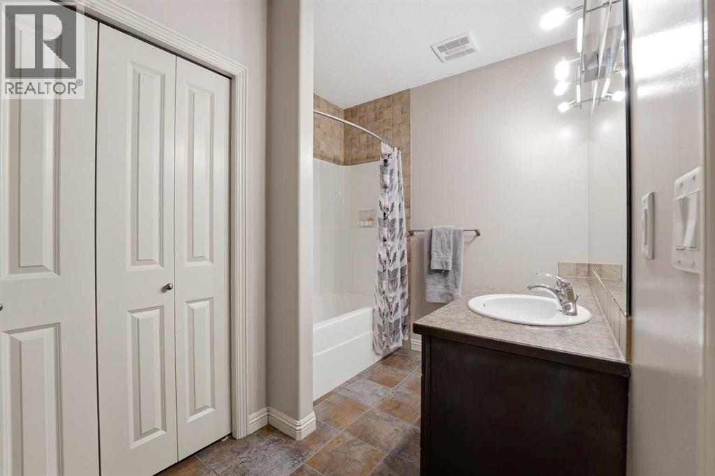74 Ingram Close, Red Deer