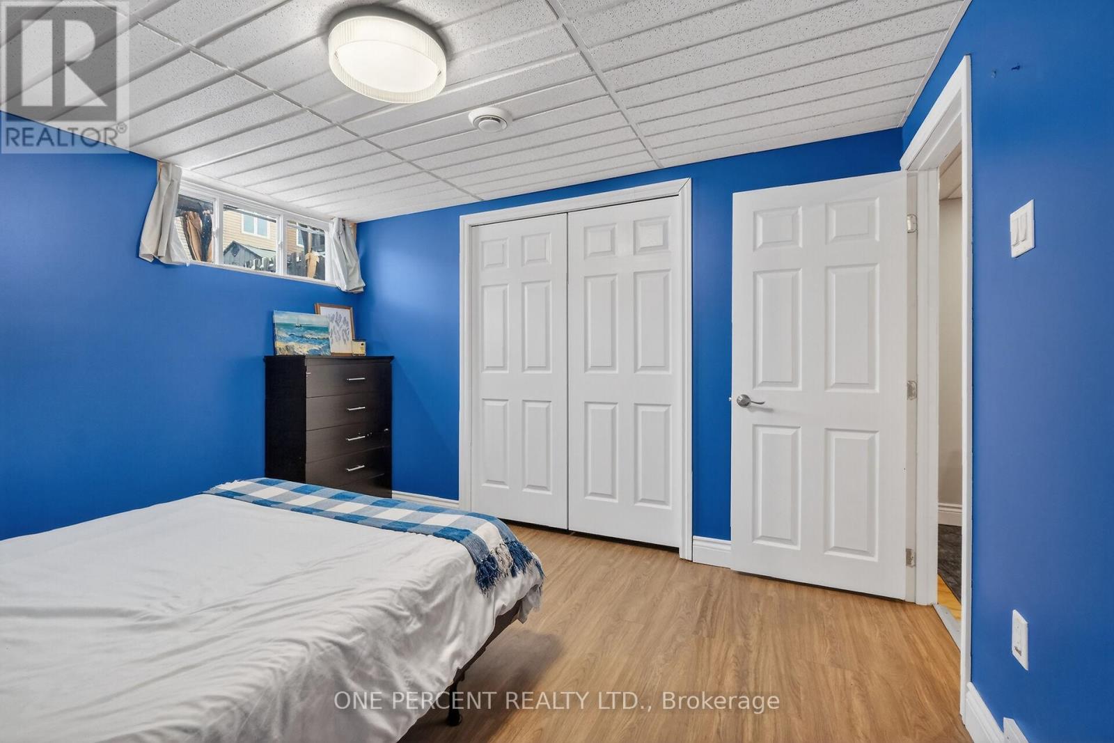 210 TRILLIUM CIRCLE - 40