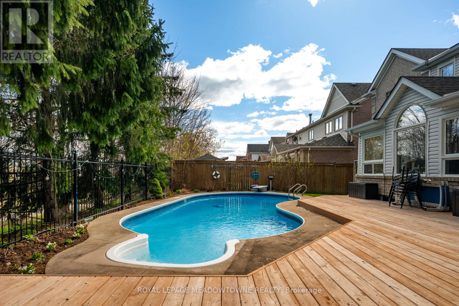 19 GRIST MILL DRIVE - 45