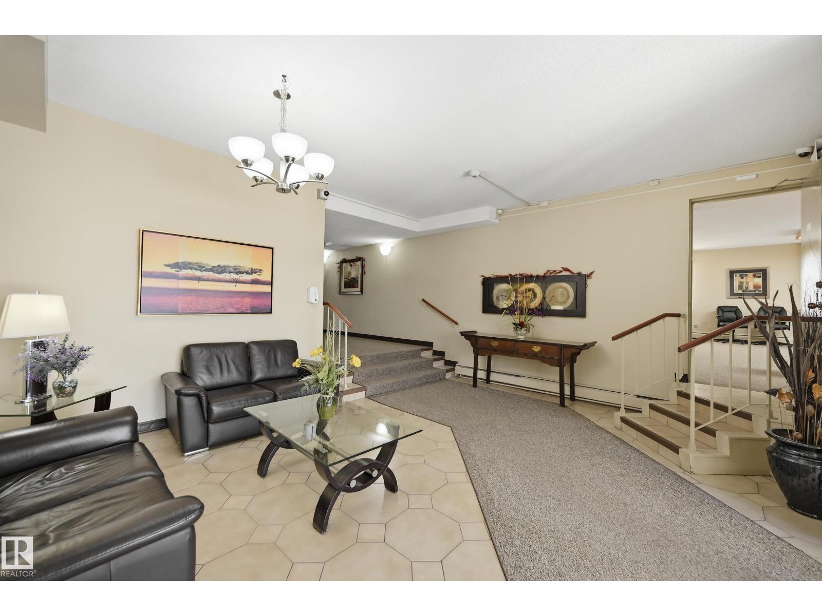#904 9737 112 ST NW, Edmonton