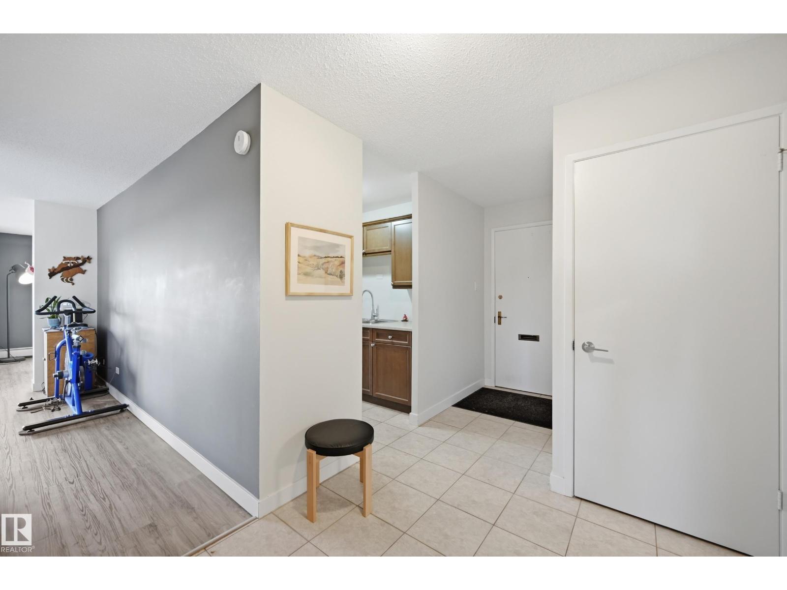 #904 9737 112 ST NW, Edmonton