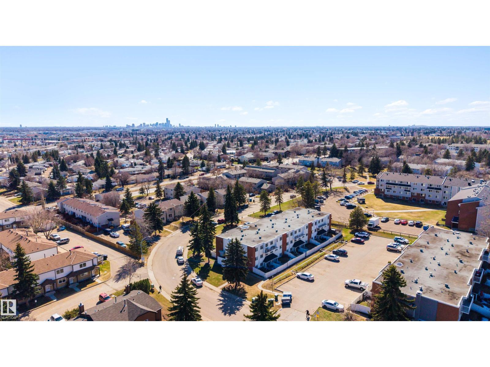 #110 14520 52 ST NW, Edmonton
