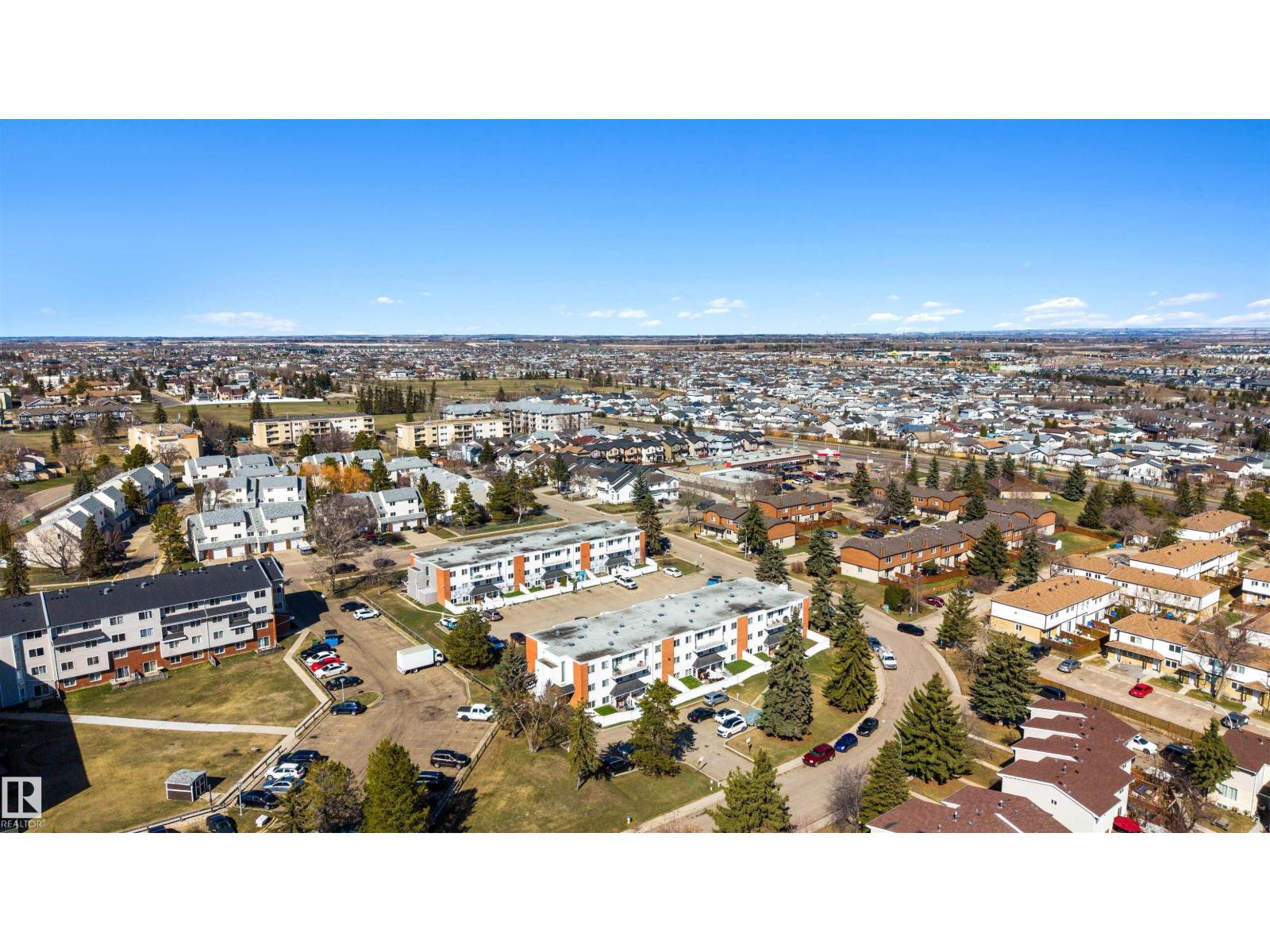 #110 14520 52 ST NW, Edmonton