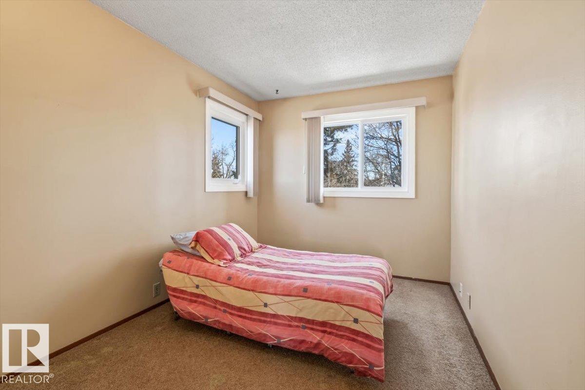 31 GRANDIN WOODS ES, St. Albert