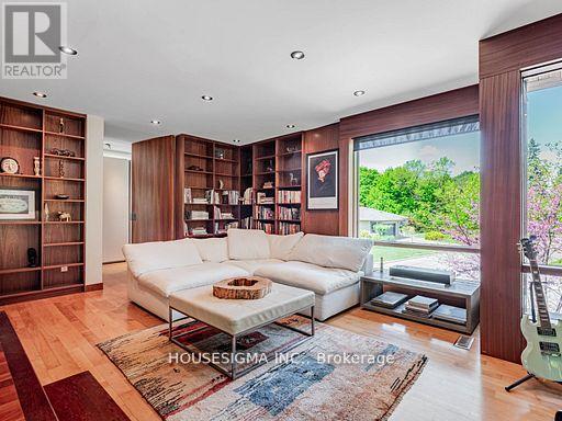 94 LAURENTIDE DRIVE - 13