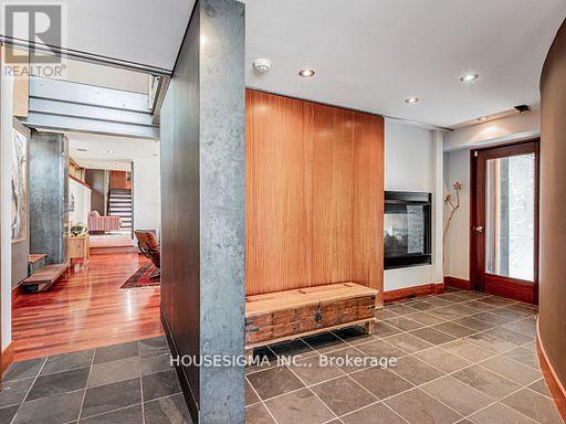 94 LAURENTIDE DRIVE - 24