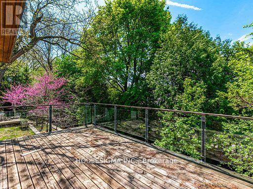 94 LAURENTIDE DRIVE - 27
