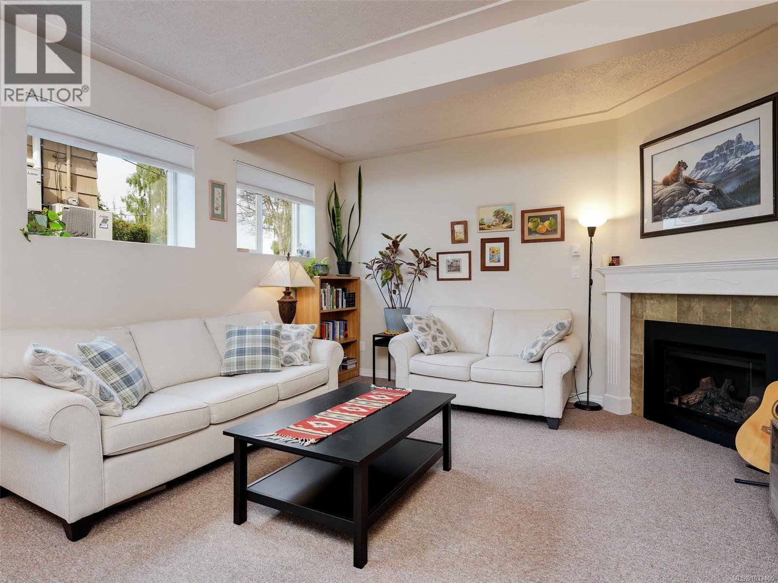 837 Villance St - 3