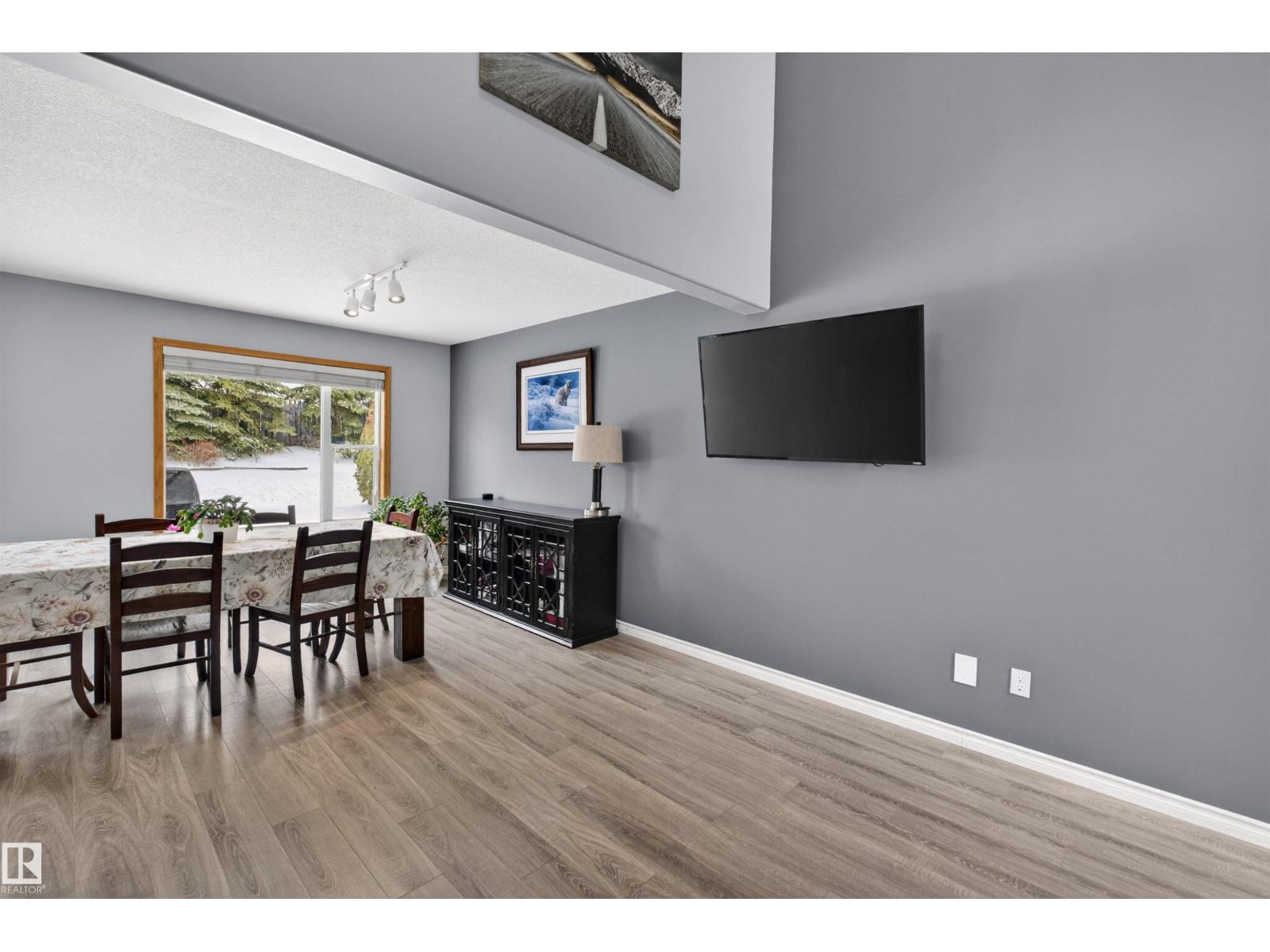 874 RYAN PL NW - 17
