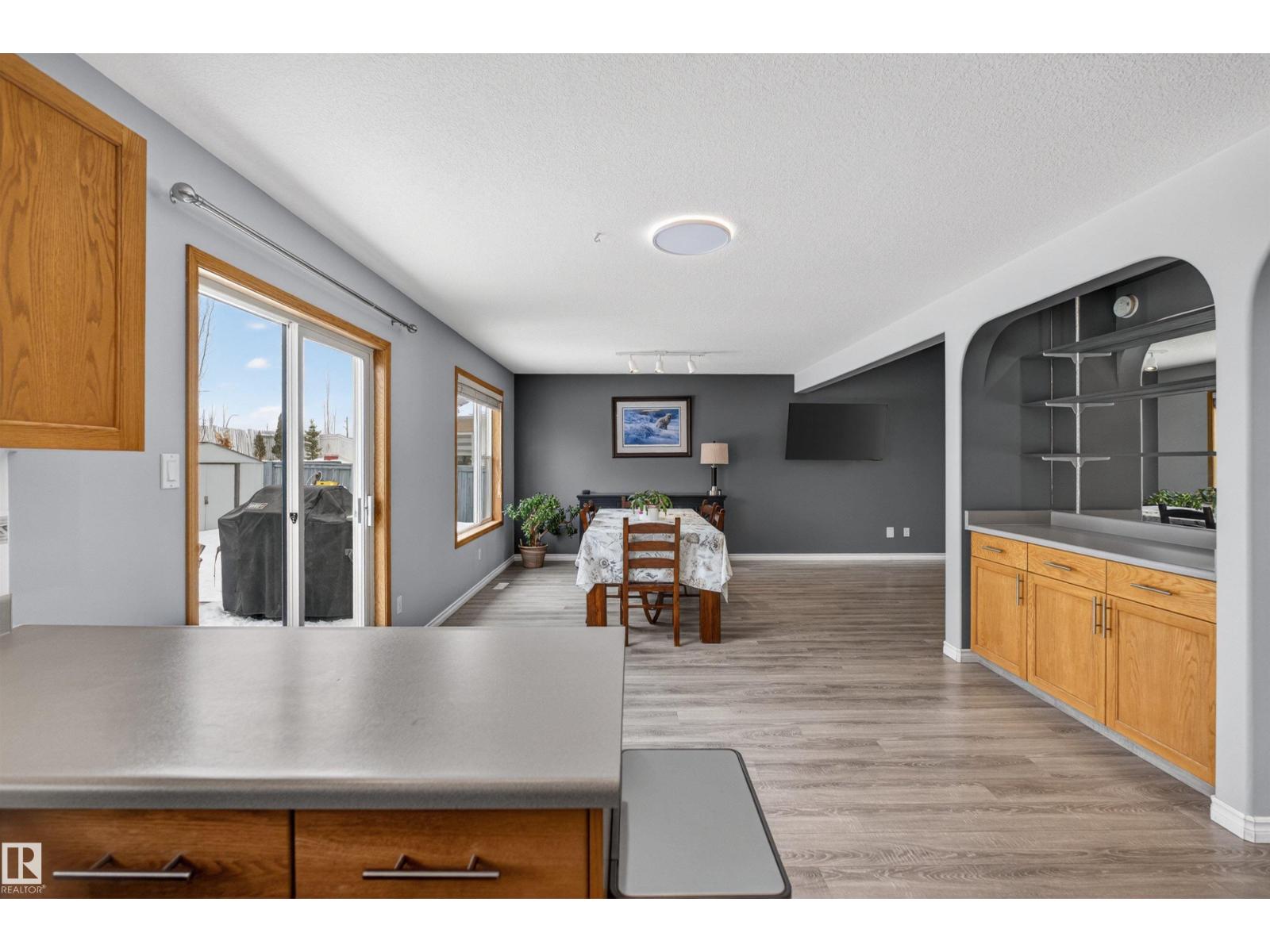 874 RYAN PL NW - 27