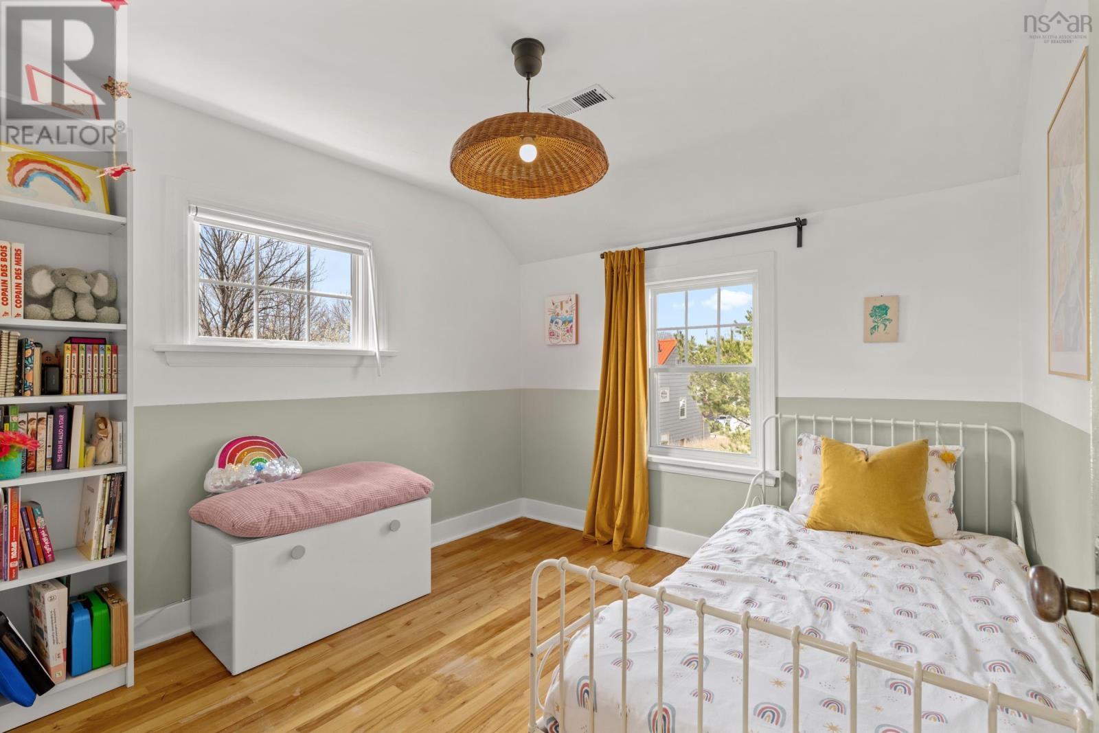 Property 27 of 49 of 5 Gladstone Avenue
