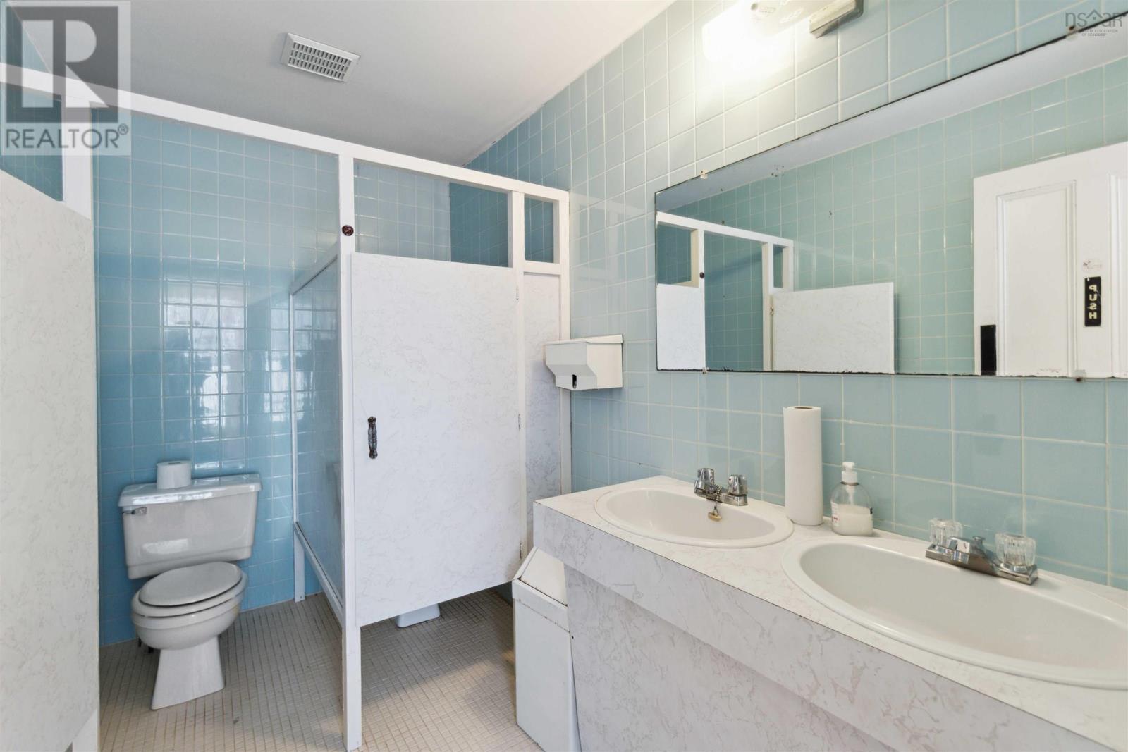 387 Church Hill Road - 20