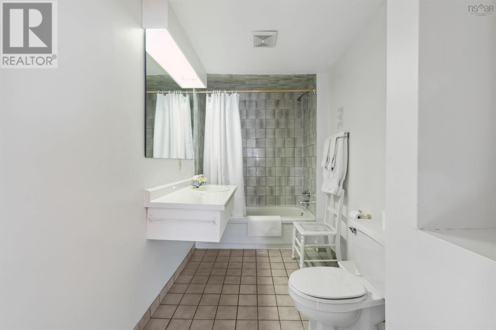 387 Church Hill Road - 33