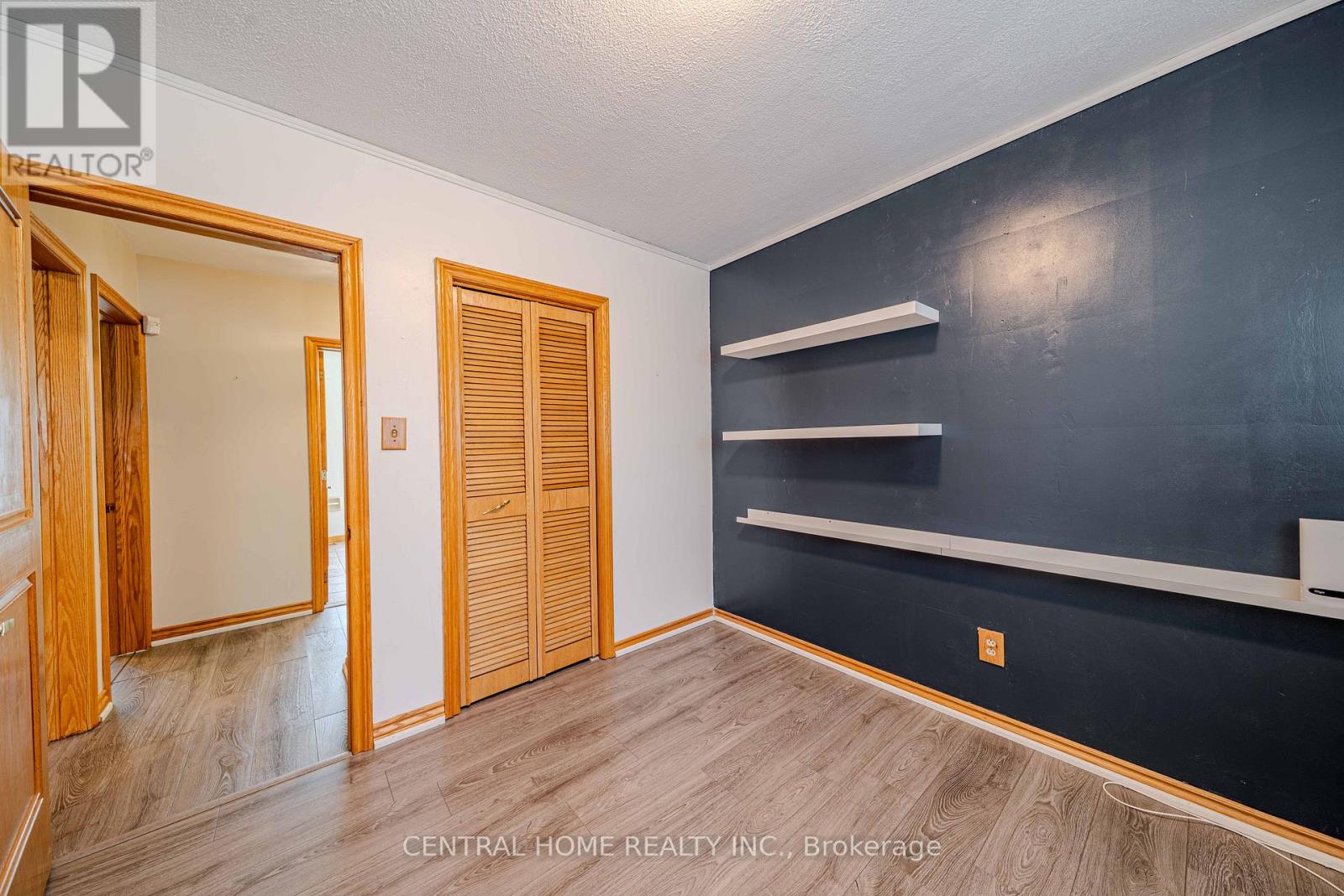 102 MEADOWVALE ROAD - 22