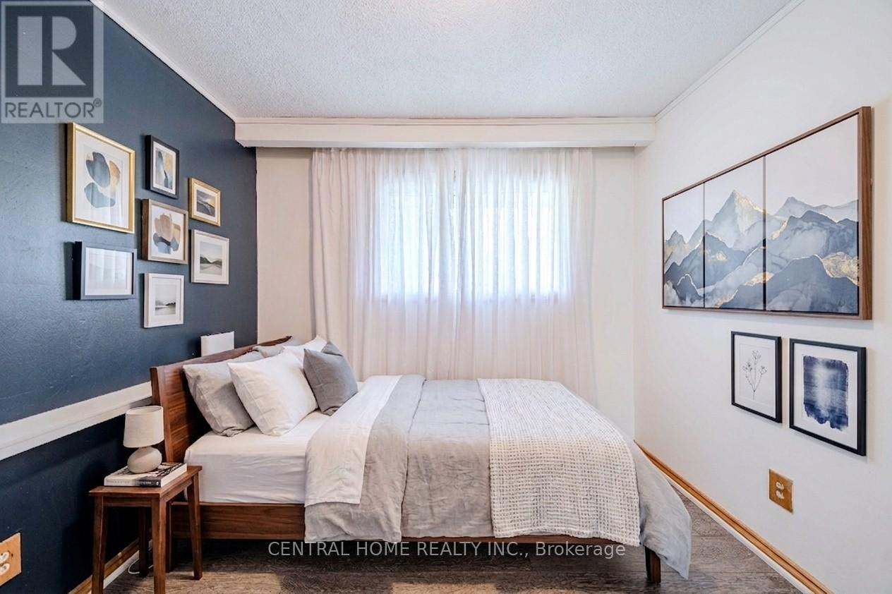 102 MEADOWVALE ROAD - 24