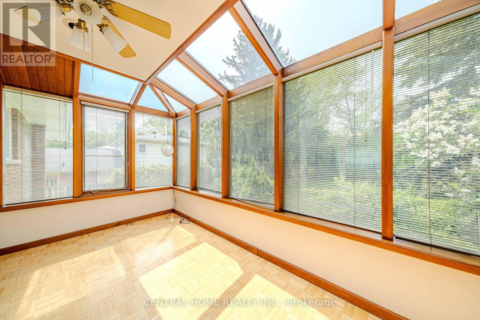 102 MEADOWVALE ROAD - 26