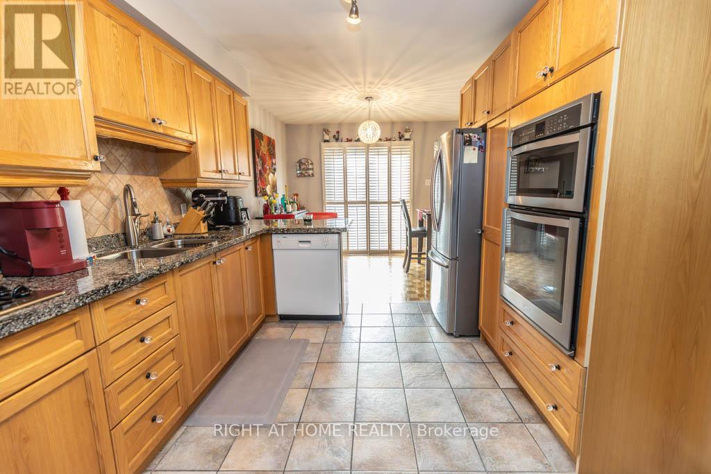 63 PAVIN CRESCENT - 6