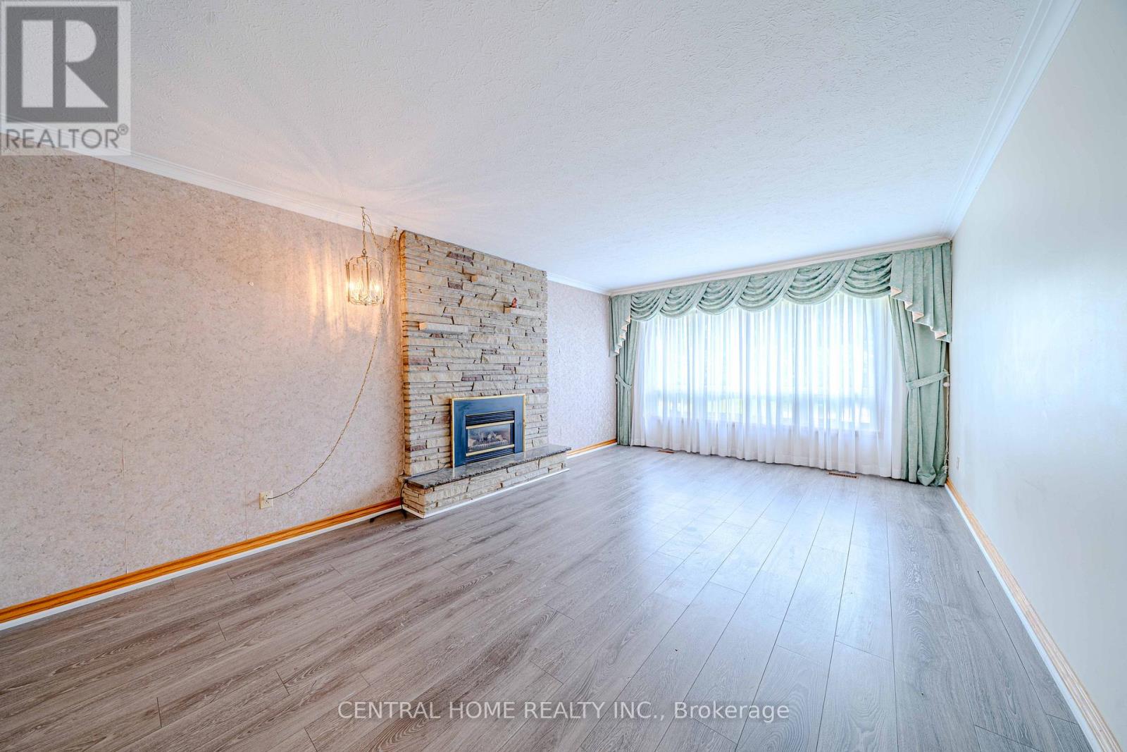 102 MEADOWVALE ROAD - 7