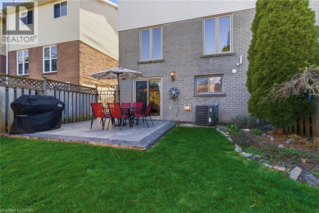 2376 BRUNSWICK Court, Burlington, Ontario, L7P4P2 — Photo 34